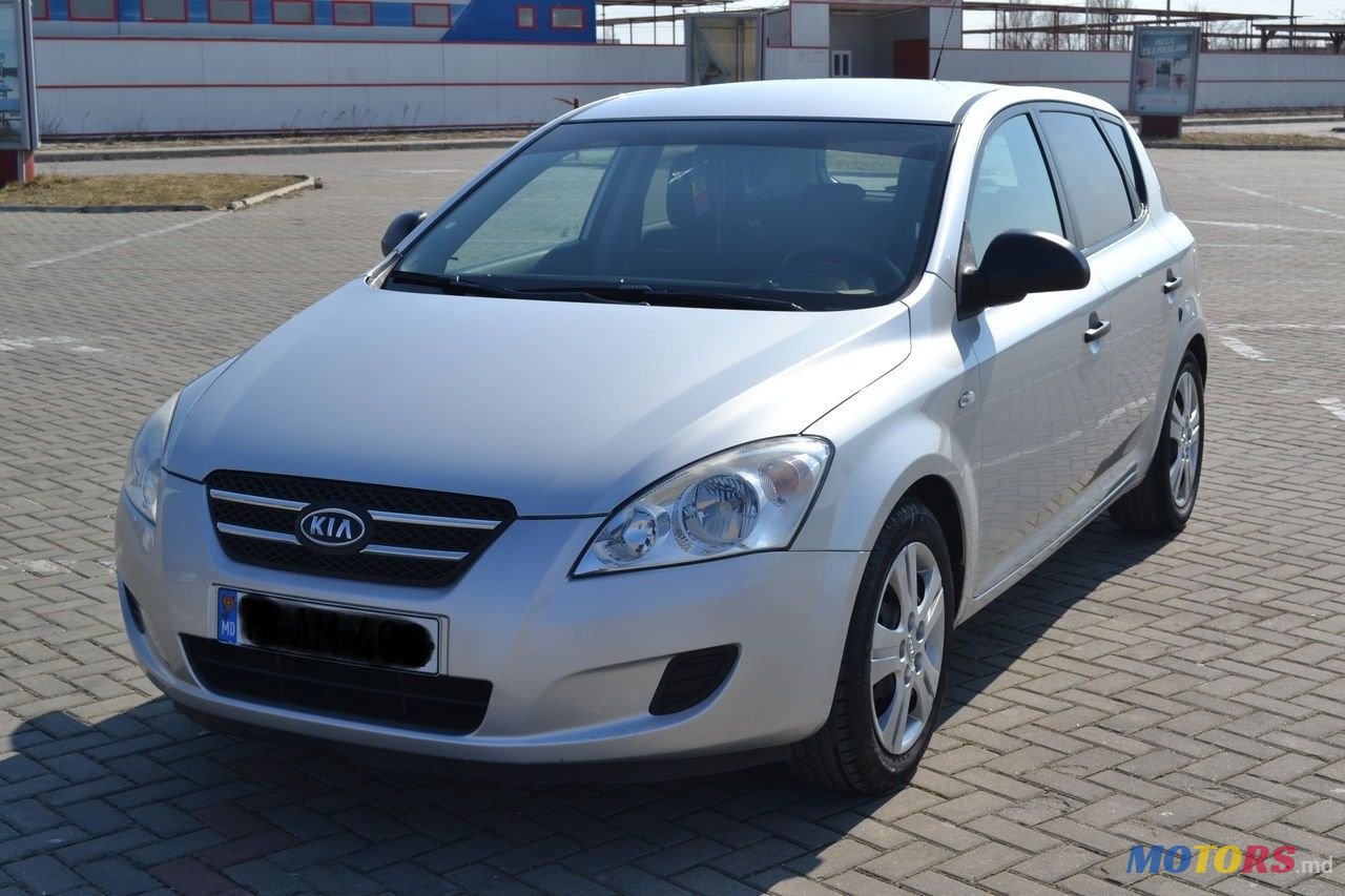 2007' Kia Ceed photo #1