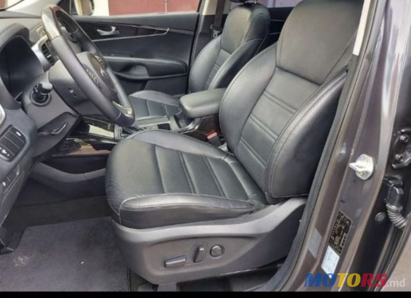 2015' Kia Sorento photo #6