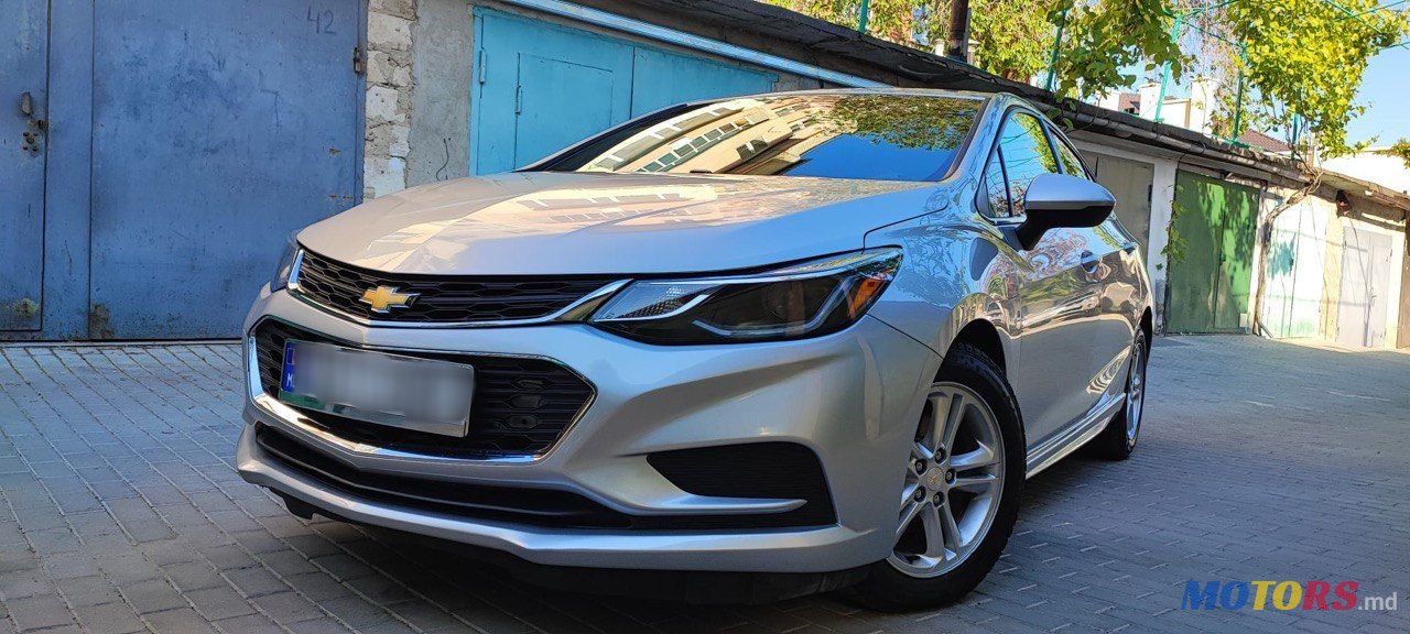 2017' Chevrolet Cruze photo #4