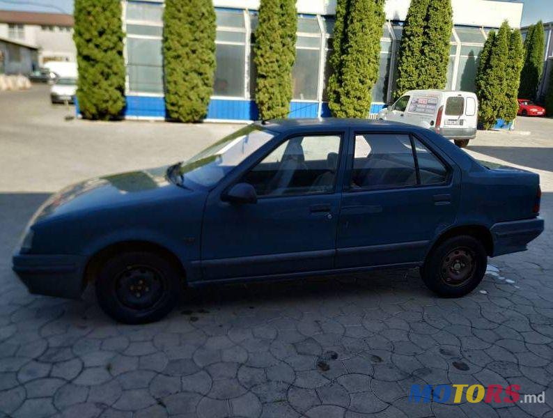 1991' Renault 19 photo #1