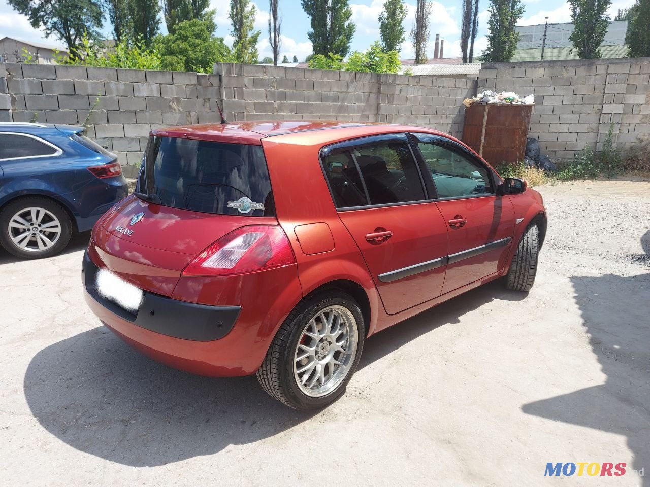 2005' Renault Megane photo #5