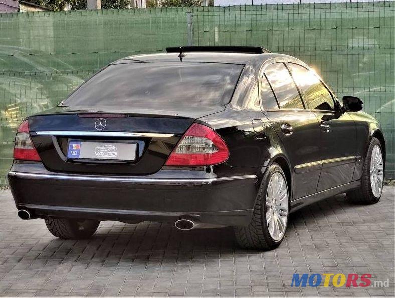 2008' Mercedes-Benz E photo #3