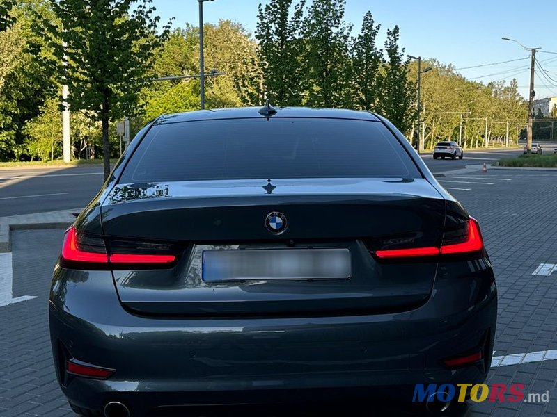 2019' BMW 3 Series photo #5