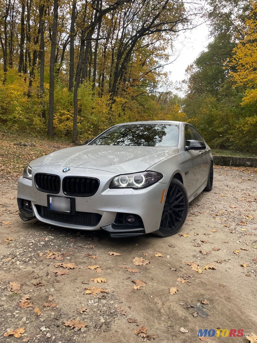 2015' BMW 5 Series photo #1
