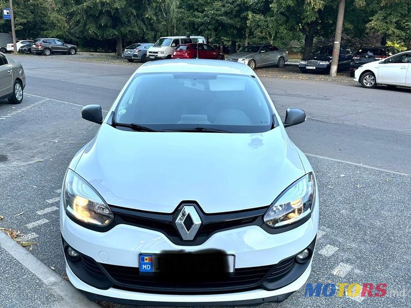 2014' Renault Megane photo #4