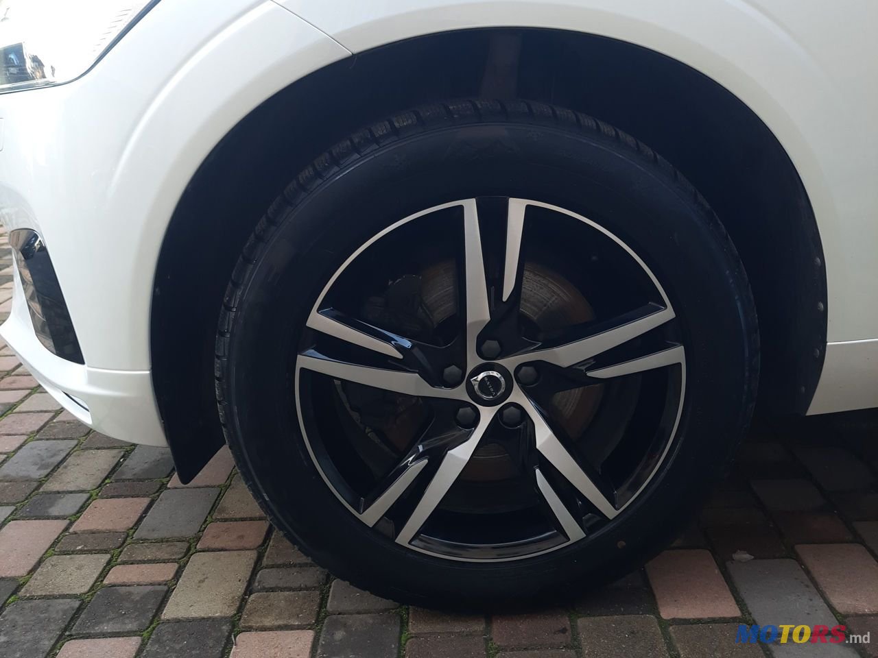 2018' Volvo XC60 photo #5