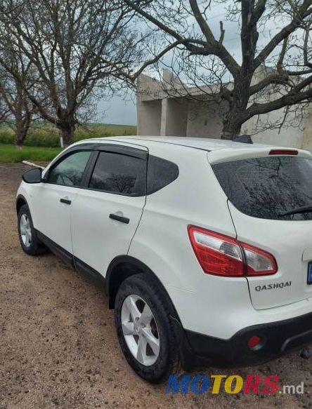 2013' Nissan Qashqai photo #2