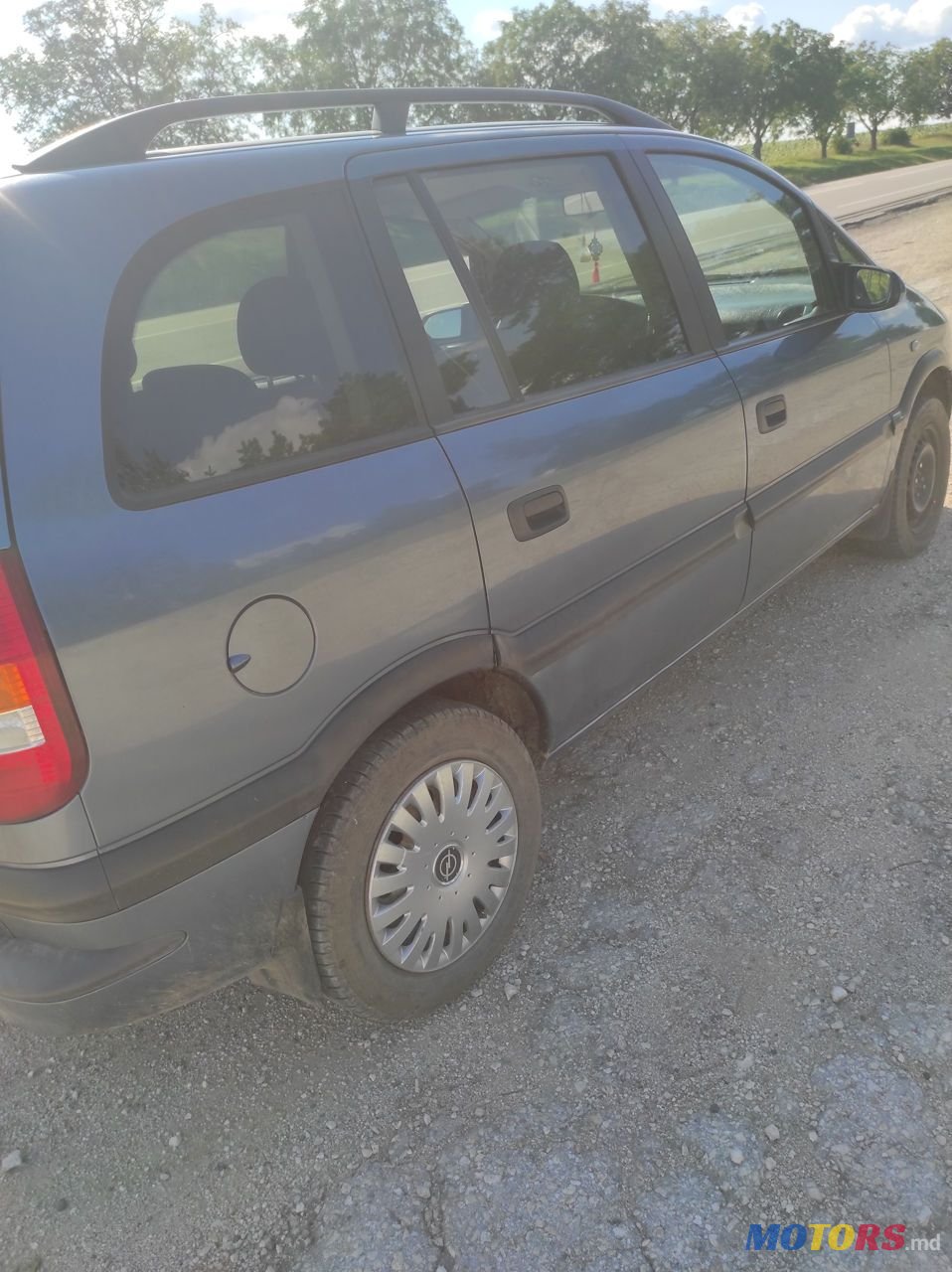 2000' Opel Zafira photo #5