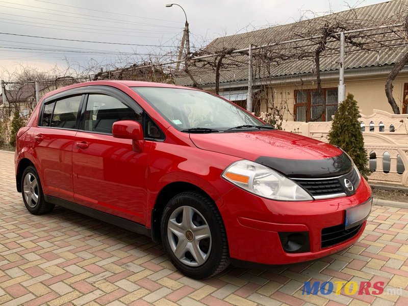 2008' Nissan Versa photo #6