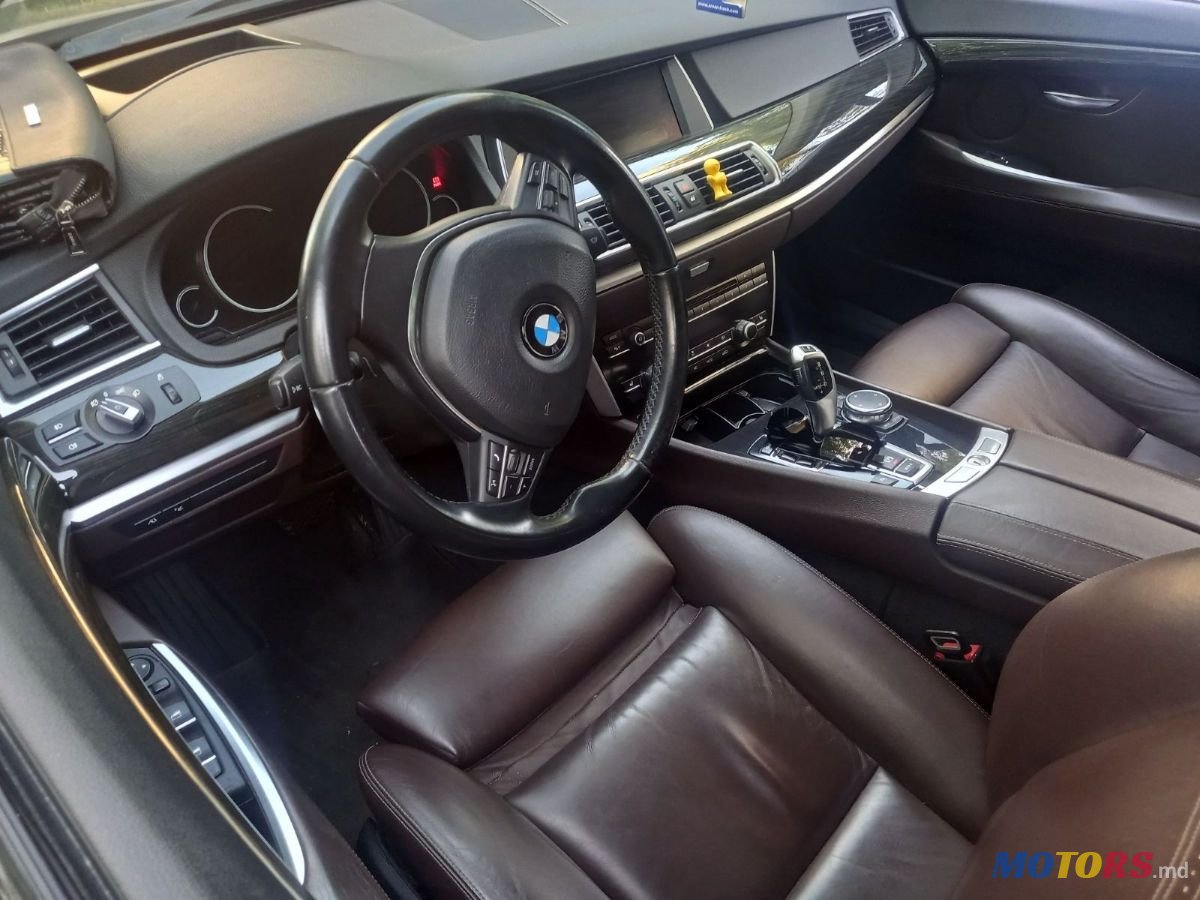 2015' BMW 5 Series GT photo #4