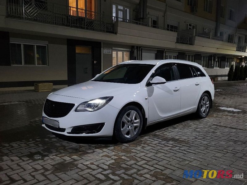 2015' Opel Insignia photo #2