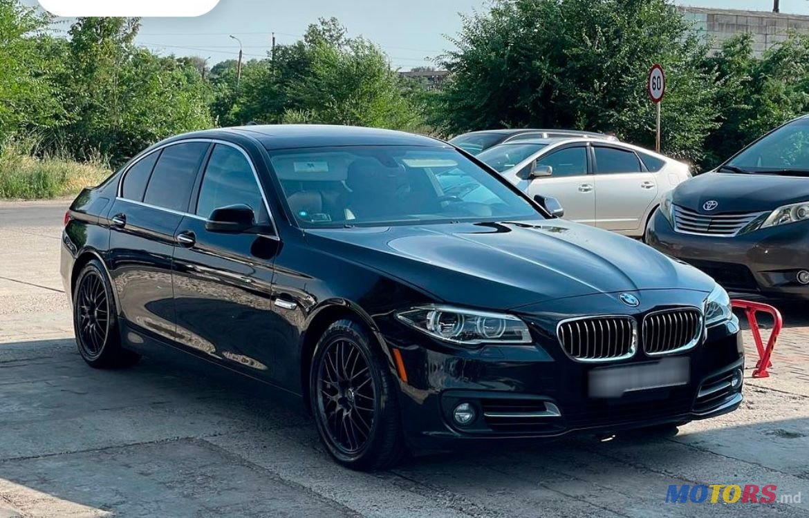 2016' BMW 5 Series photo #1