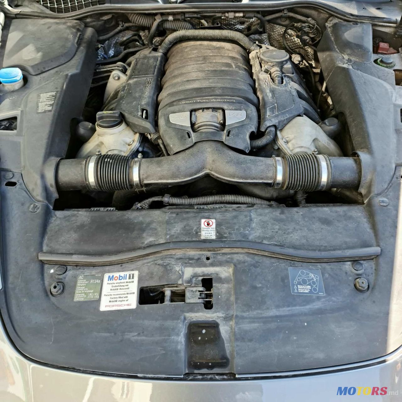 2010' Porsche Cayenne photo #6