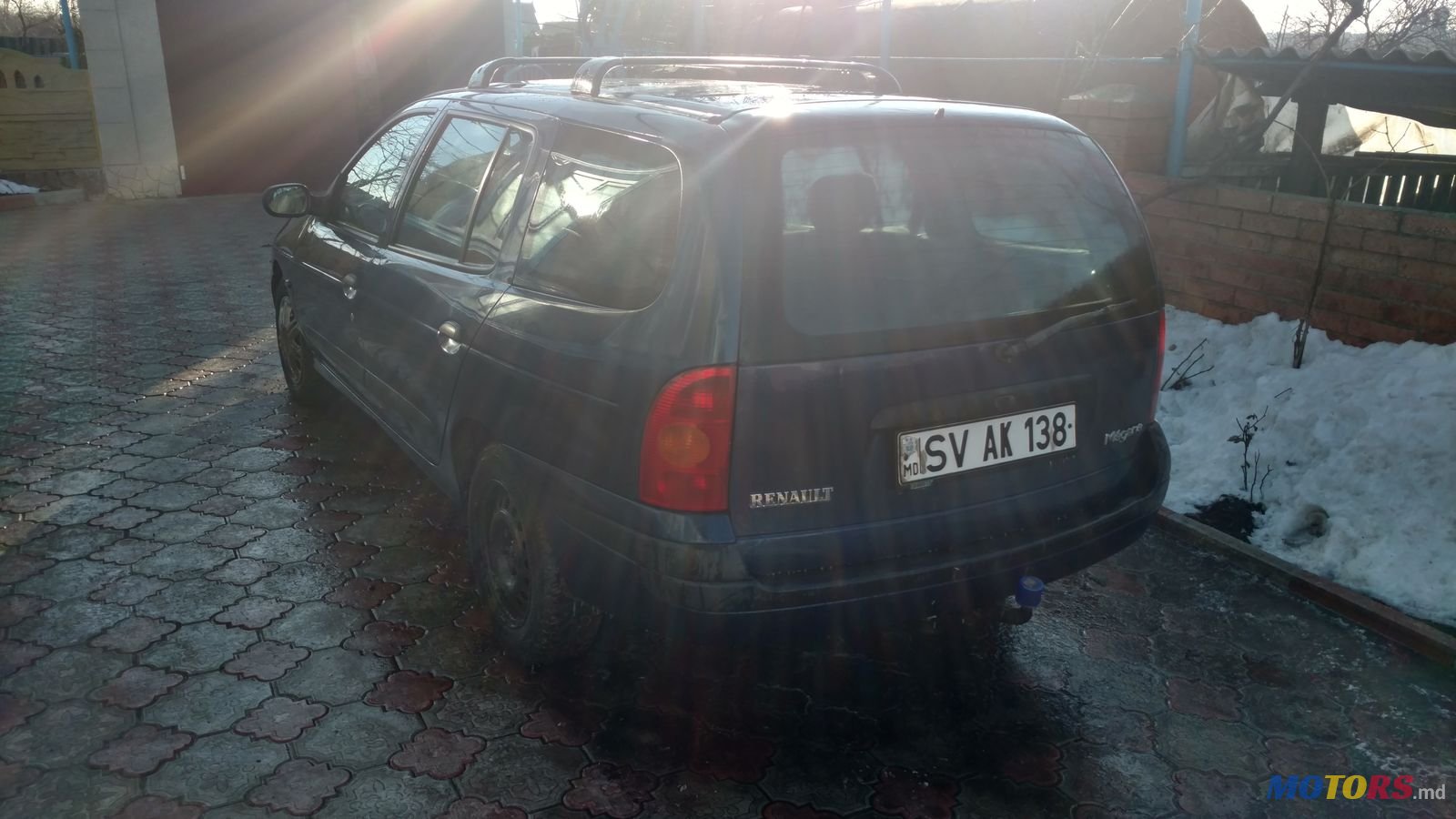 2001' Renault Megane photo #2