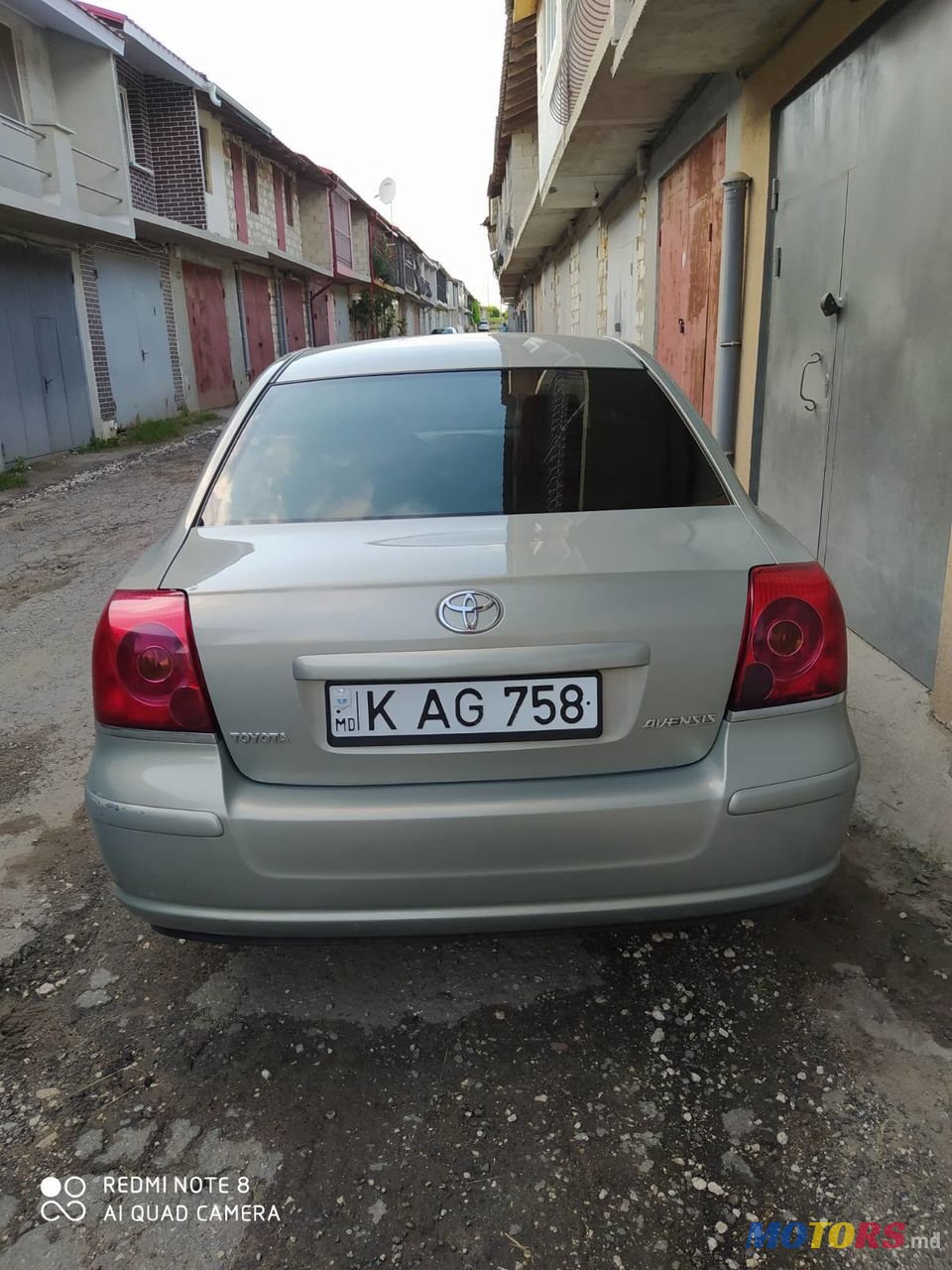 2005' Toyota Avensis photo #3