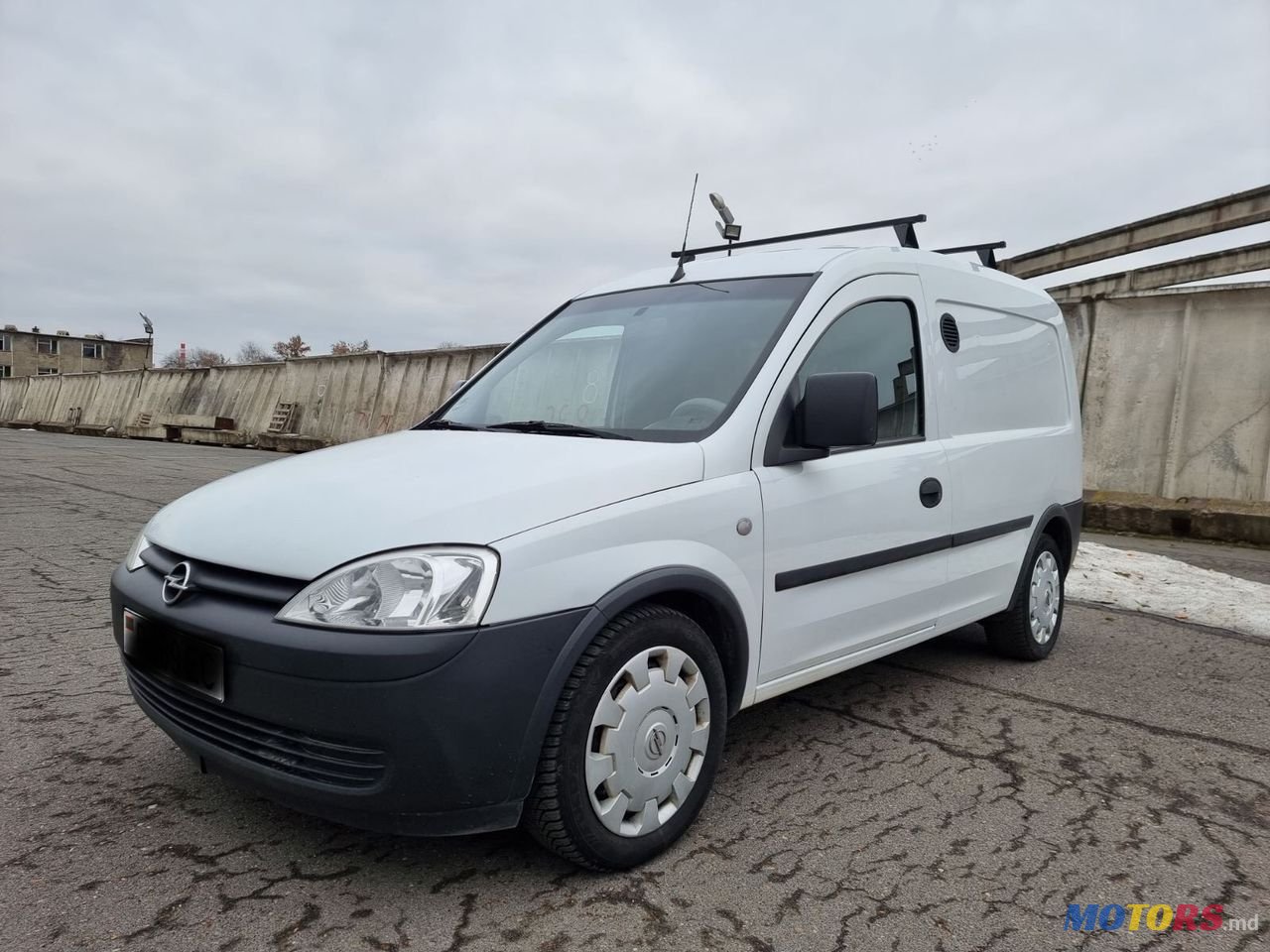 2010' Opel Combo photo #1