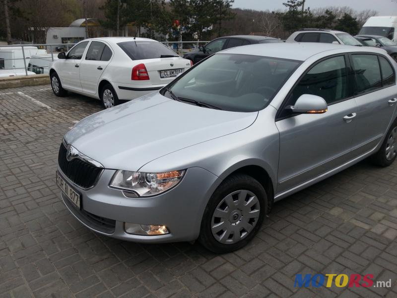 2011' Skoda Superb photo #1