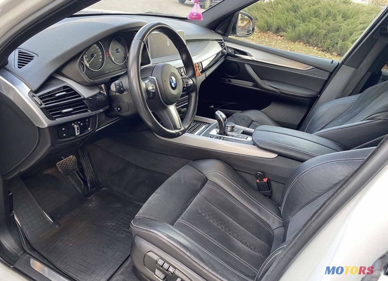 2017' BMW X5 photo #2