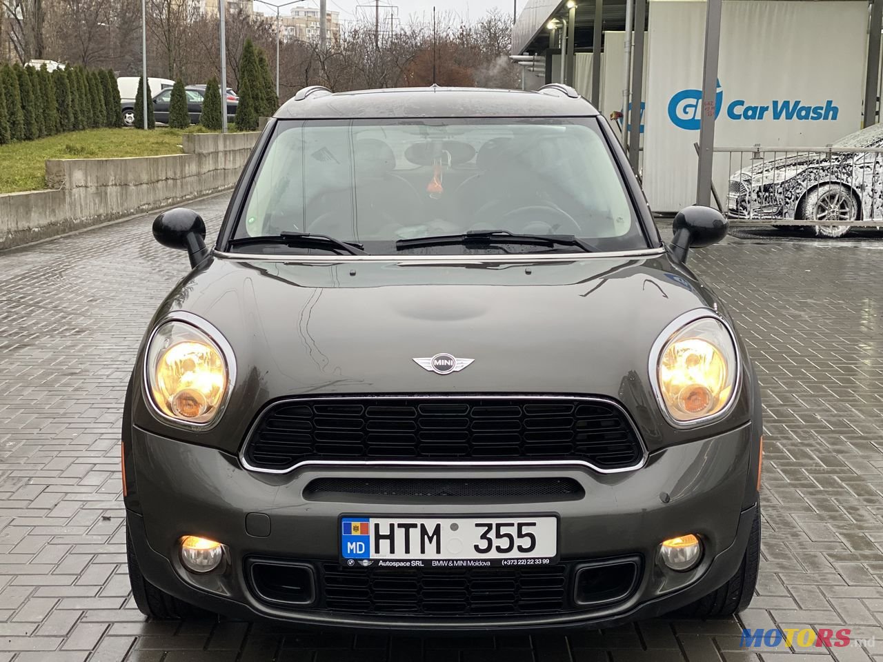 2011' MINI Cooper S photo #1