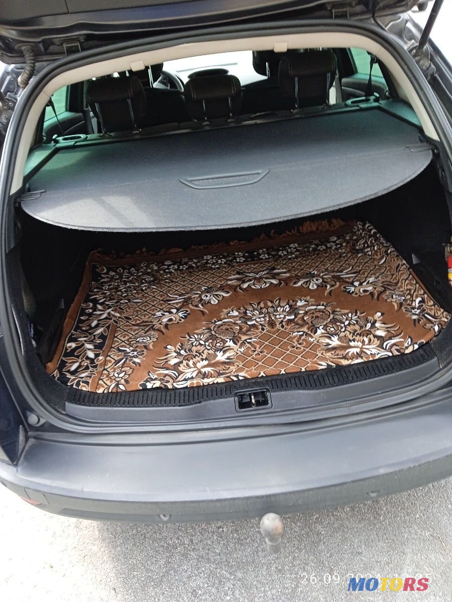 2010' Renault Megane photo #3