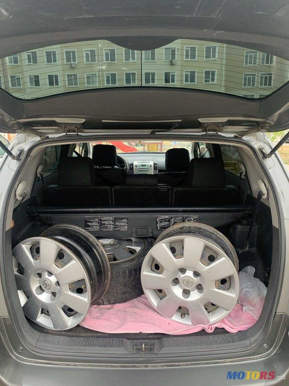 2005' Toyota Corolla Verso photo #6