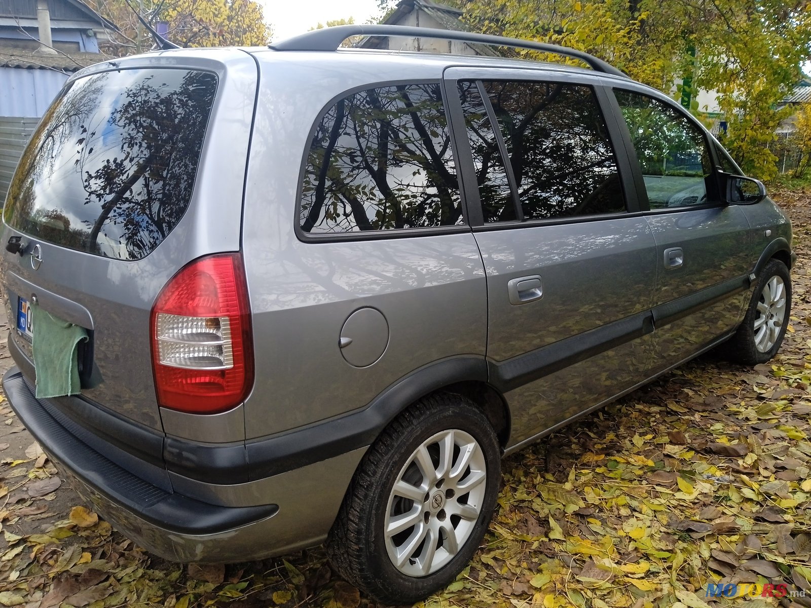 2005' Opel Zafira photo #6