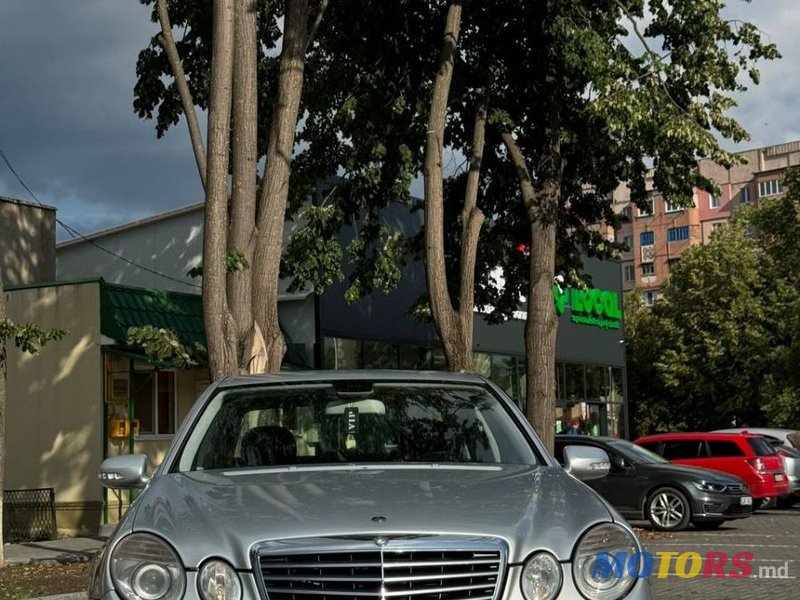 2007' Mercedes-Benz E-Class photo #3