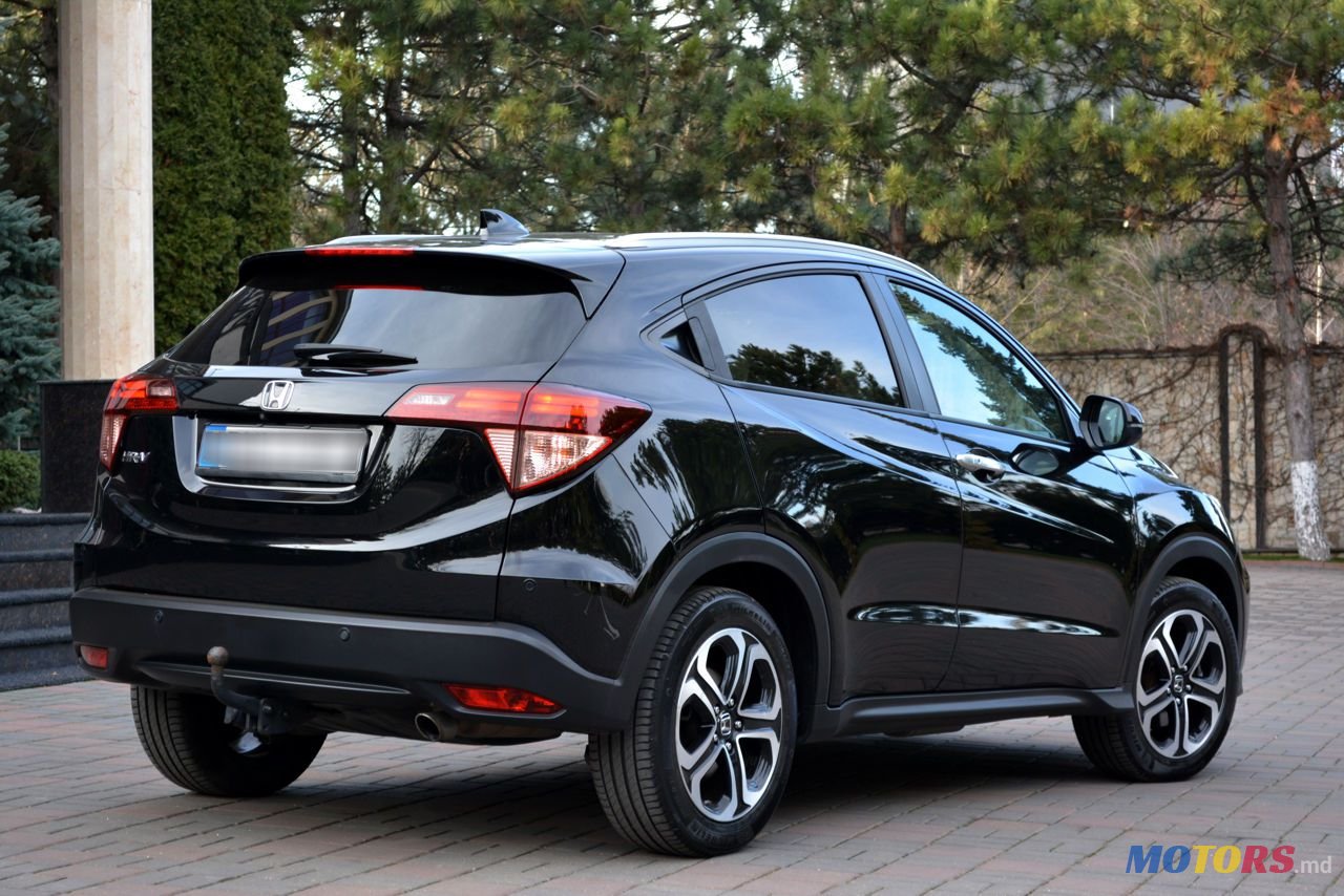 2017' Honda HR-V photo #2