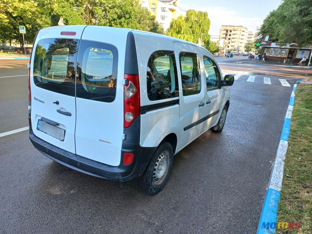 2009' Renault Kangoo photo #3