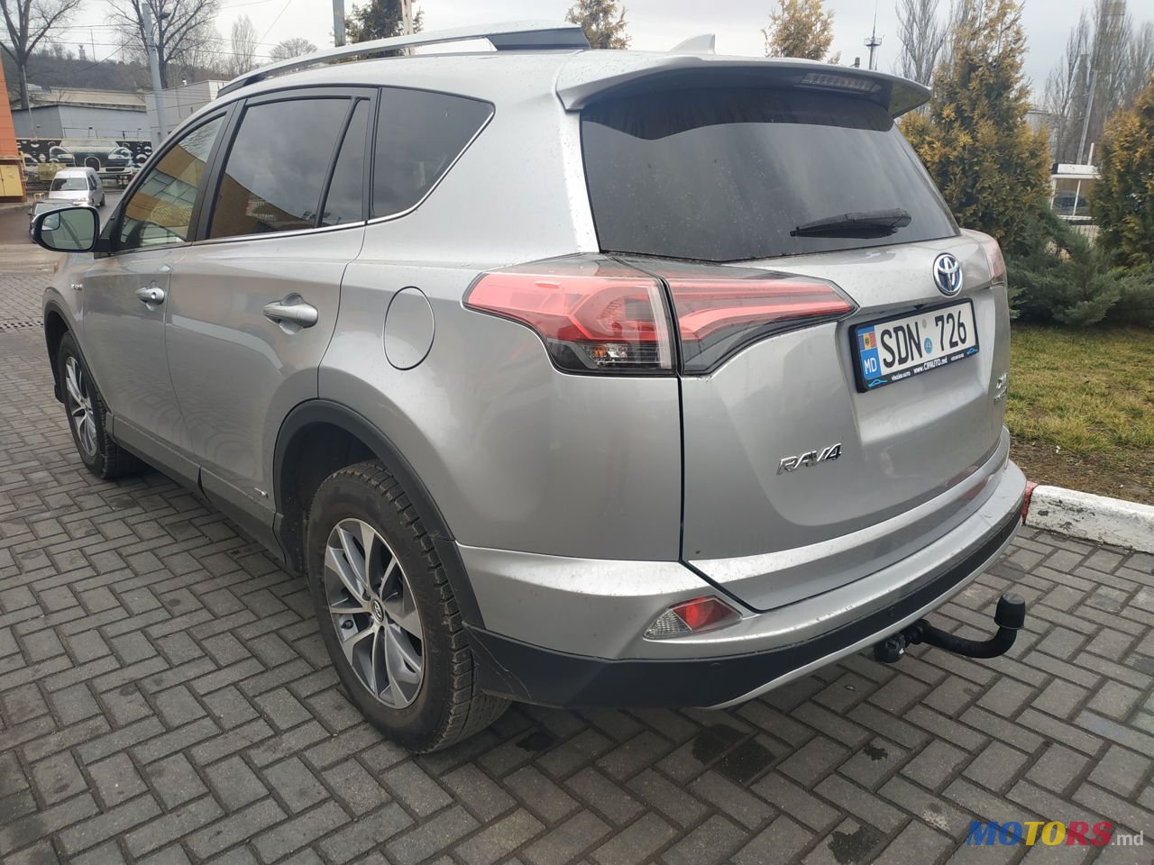 2017' Toyota RAV4 photo #4