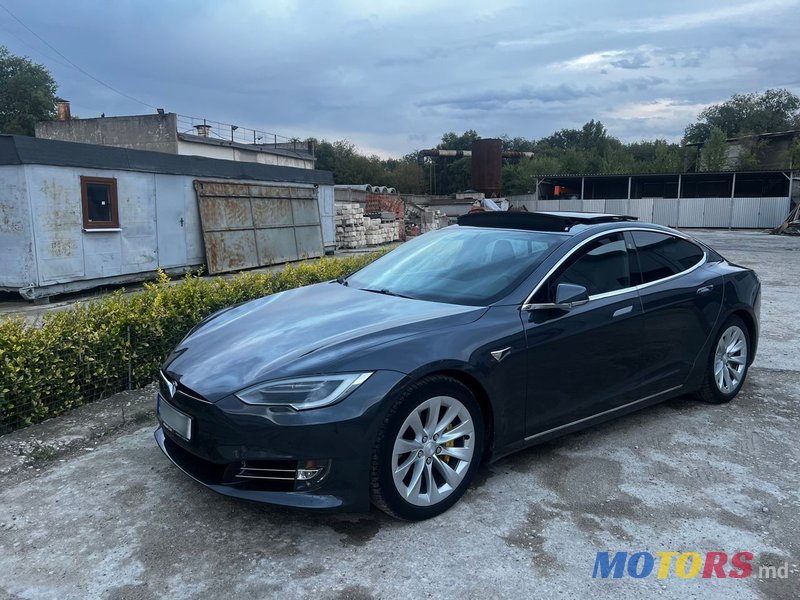 2017' Tesla Model S photo #2