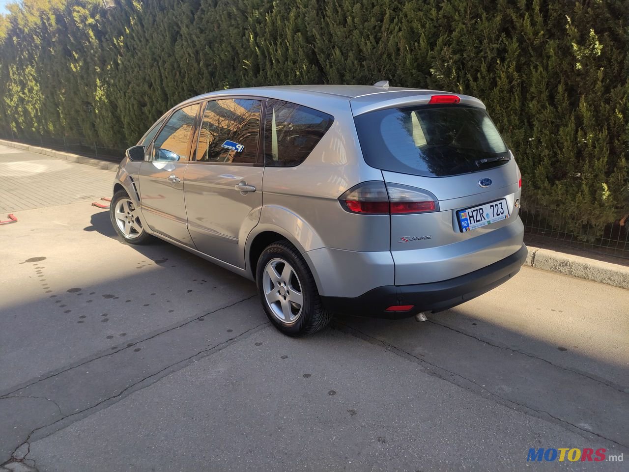 2007' Ford S-Max photo #4