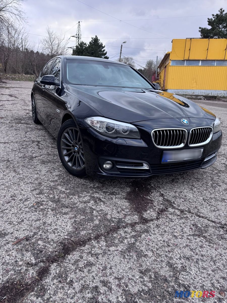 2014' BMW 5 Series photo #2