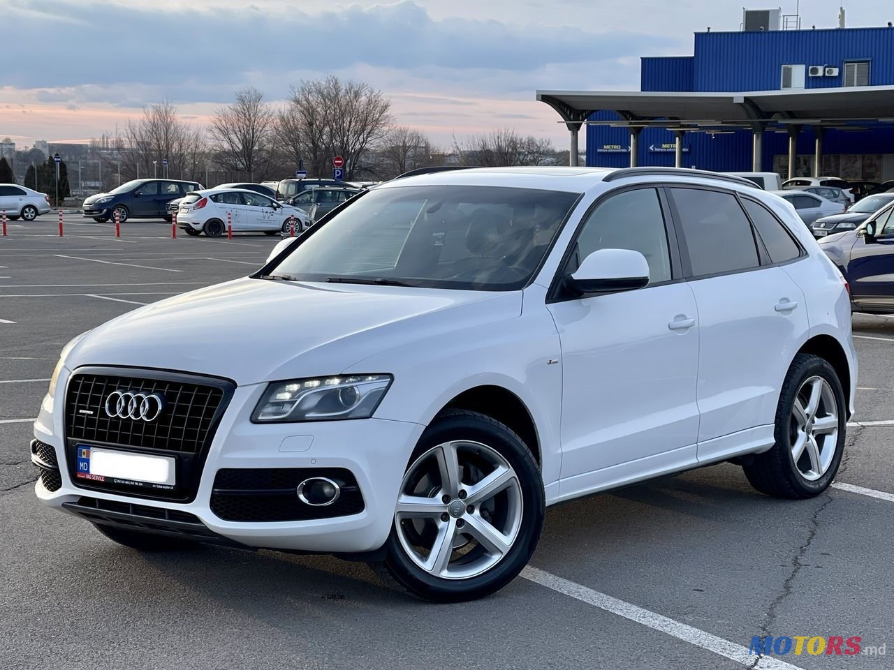 2010' Audi Q5 photo #2