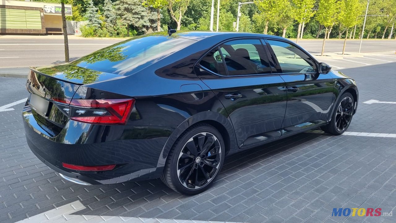 2020' Skoda Superb photo #4