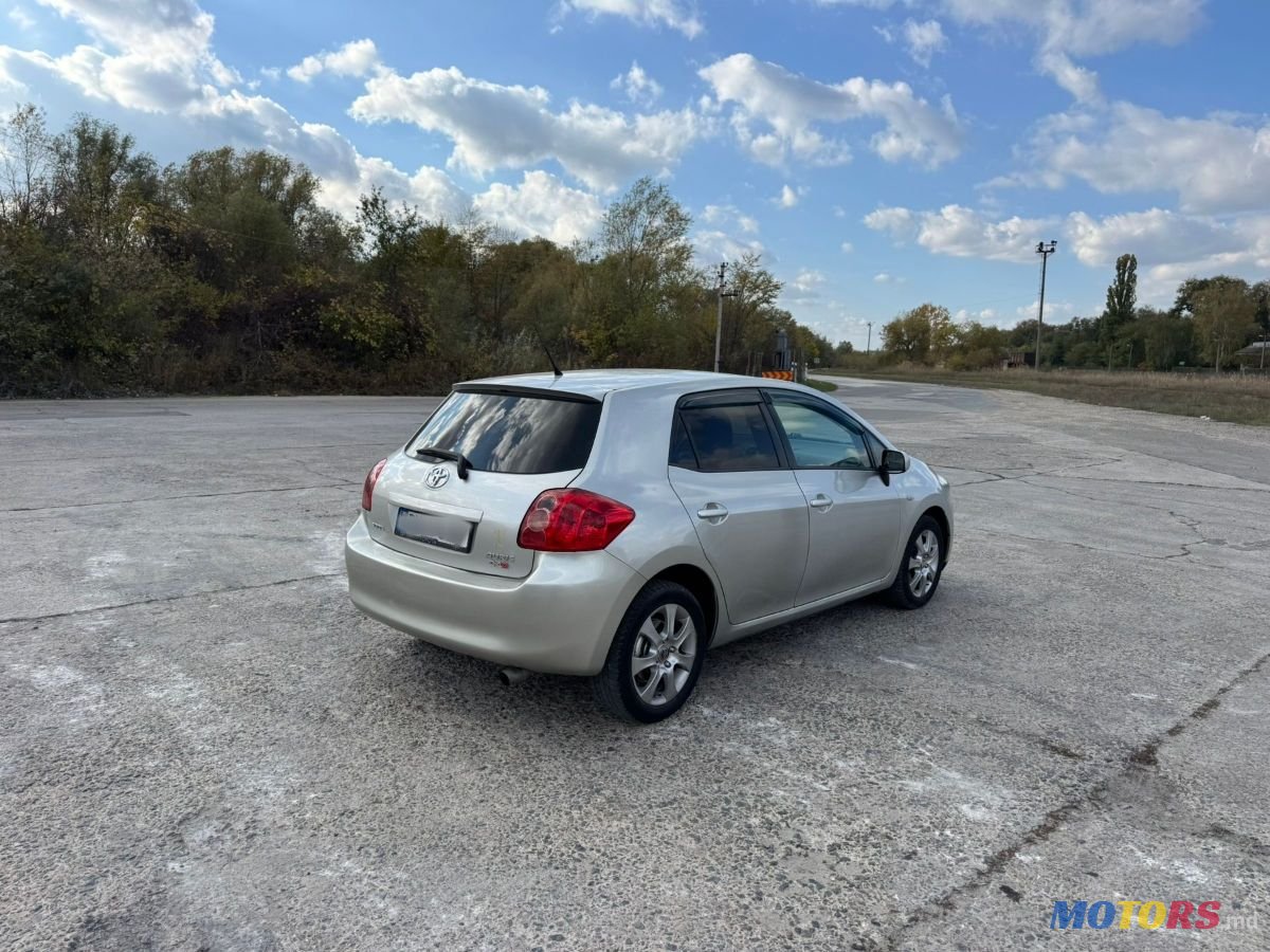 2008' Toyota Auris photo #6