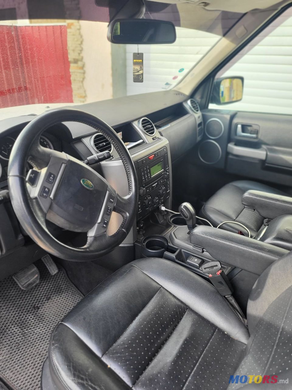 2008' Land Rover Discovery photo #4