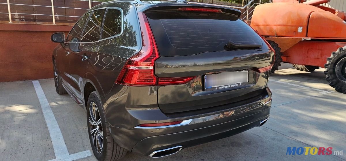 2020' Volvo XC60 photo #5