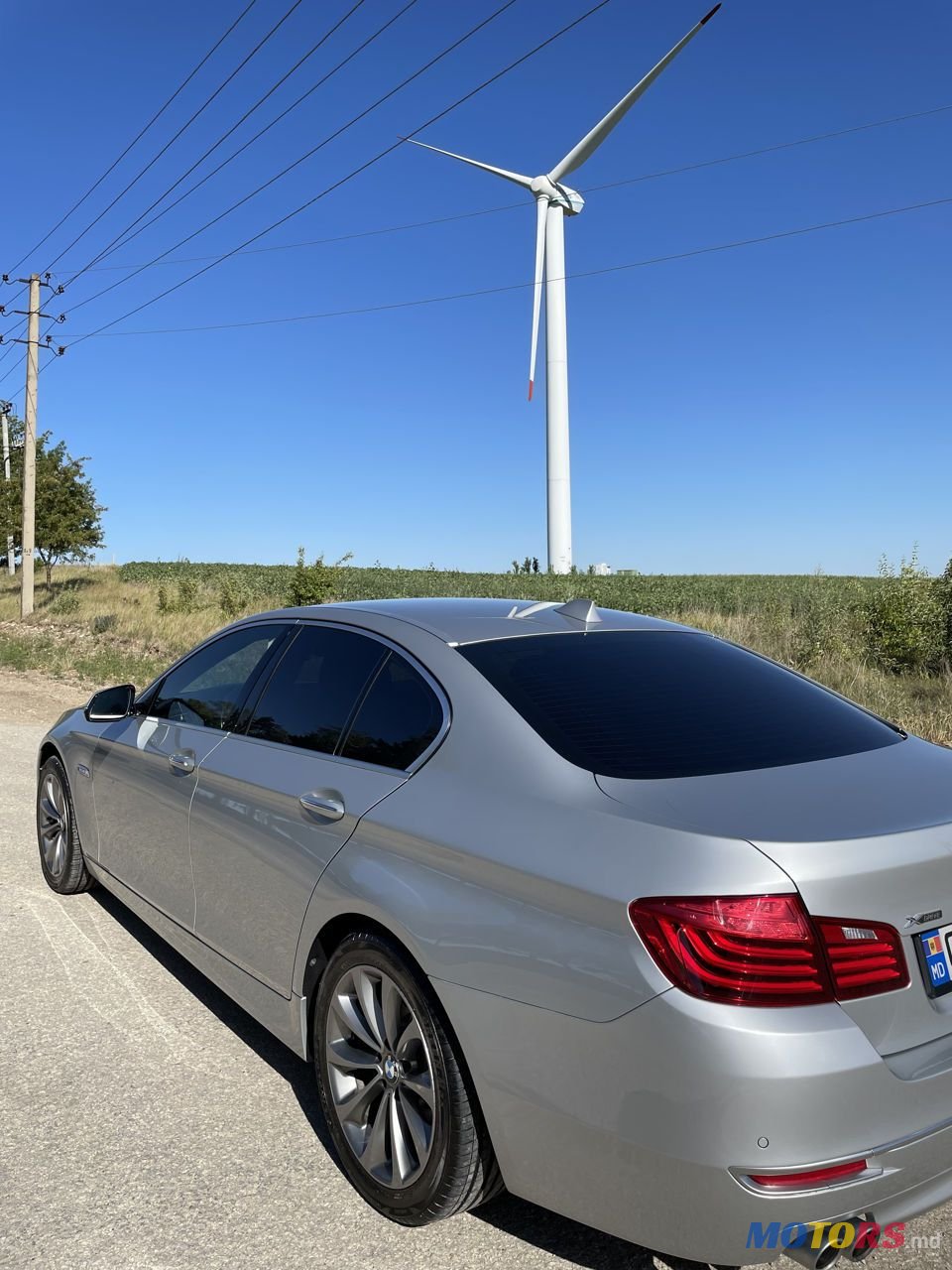 2014' BMW 5 Series photo #2
