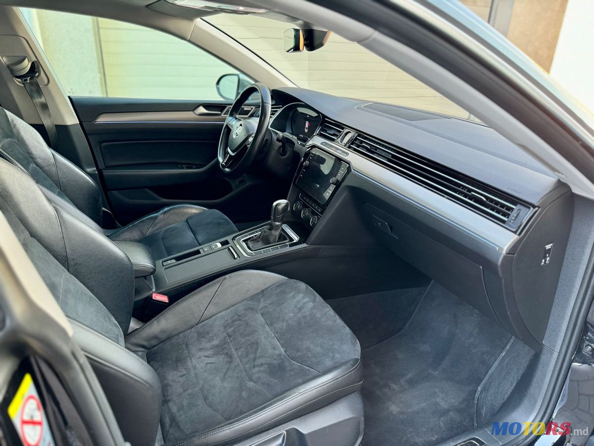 2019' Volkswagen Arteon photo #5