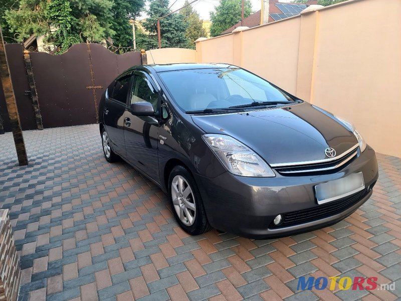 2009' Toyota Prius photo #1