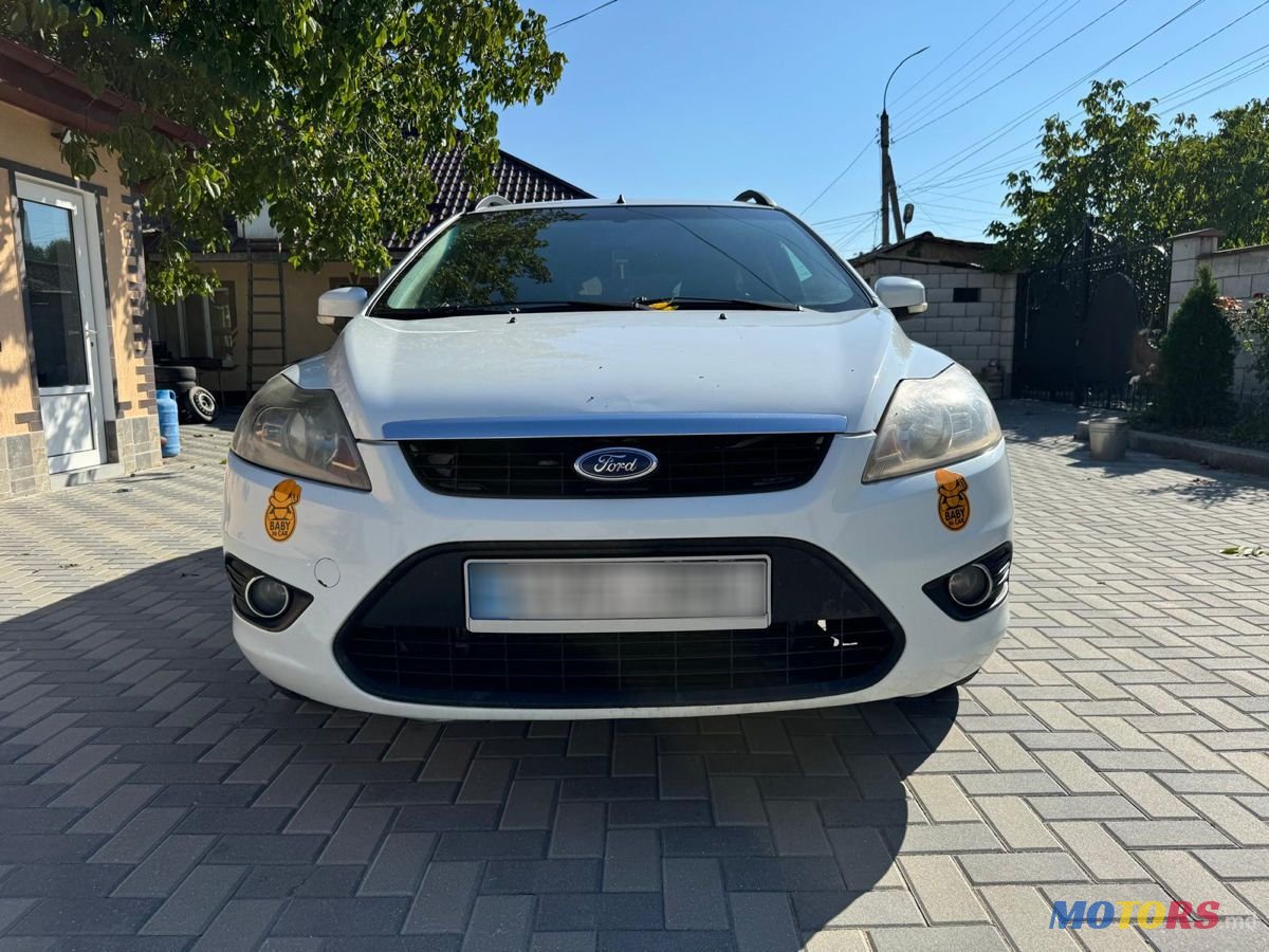 2009' Ford Focus photo #6