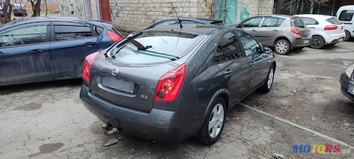 2002' Nissan Primera photo #1