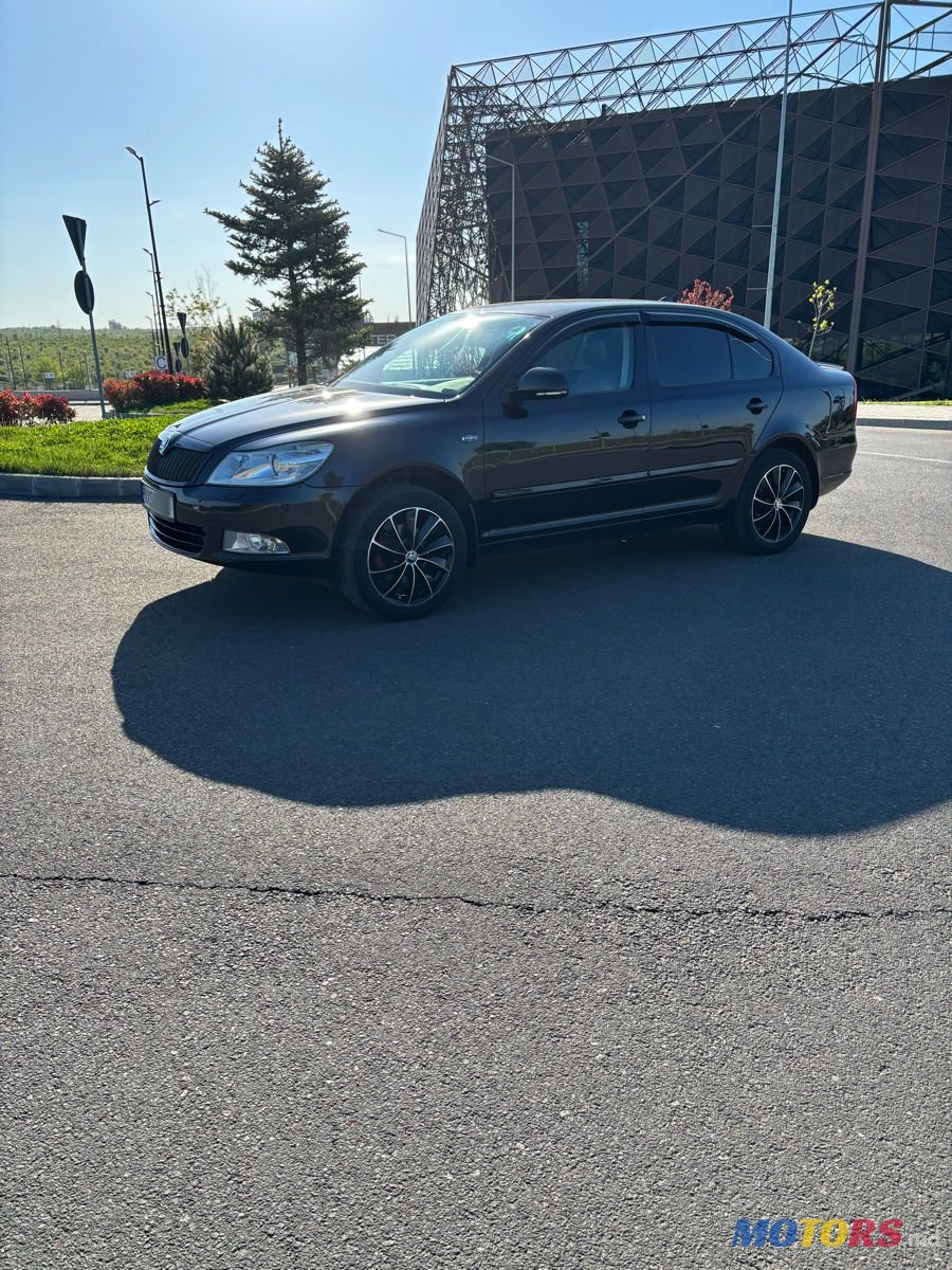 2009' Skoda Octavia photo #1