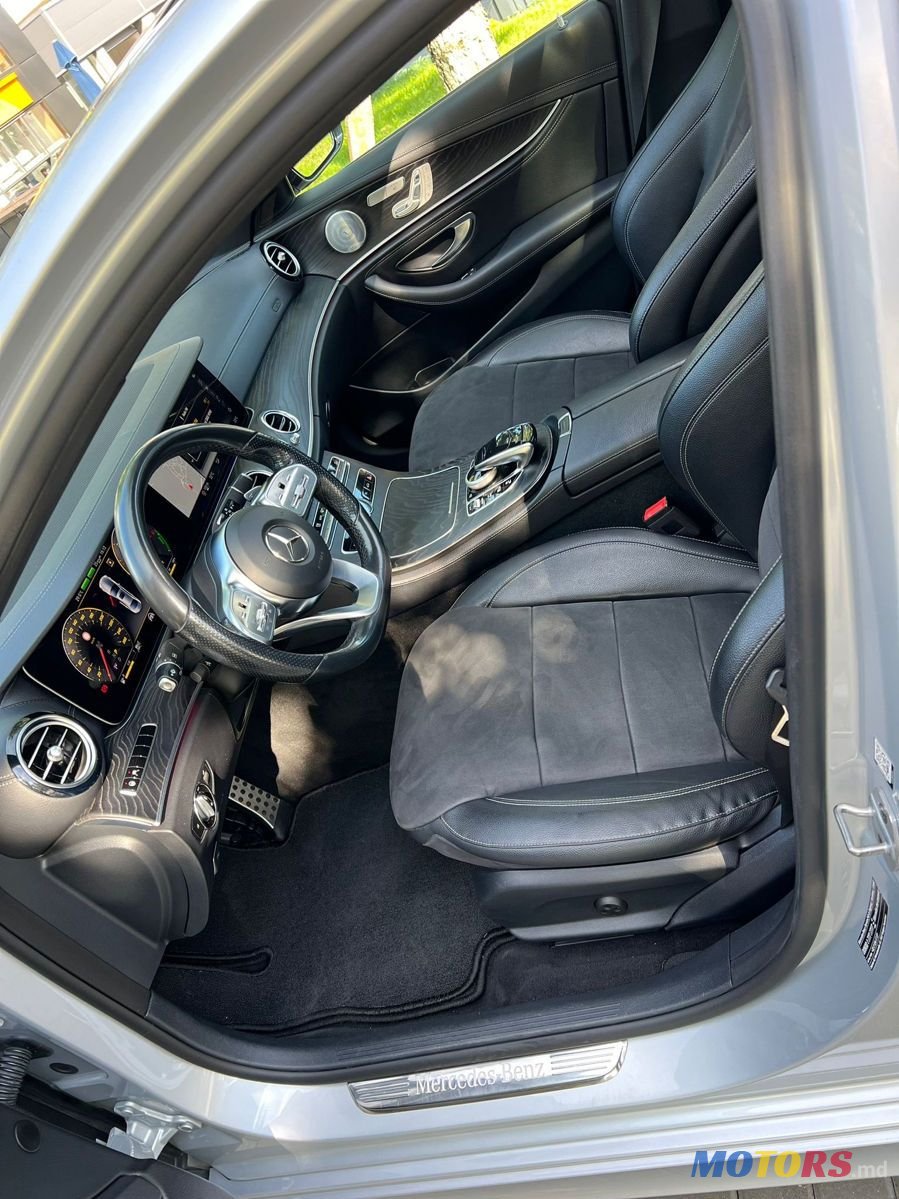 2019' Mercedes-Benz E-Class photo #6