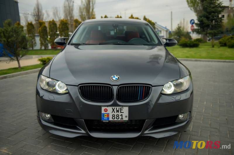 2008' BMW 3 photo #3