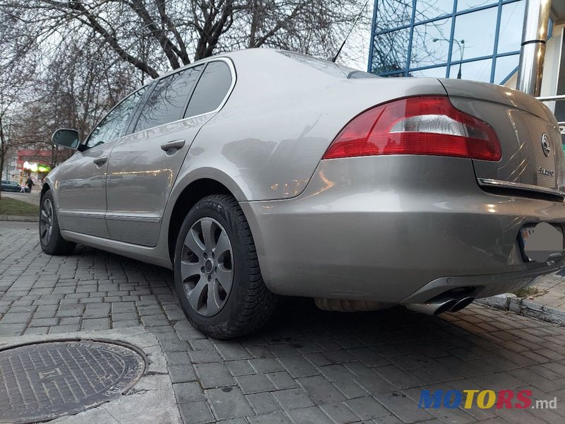 2009' Skoda Superb photo #6