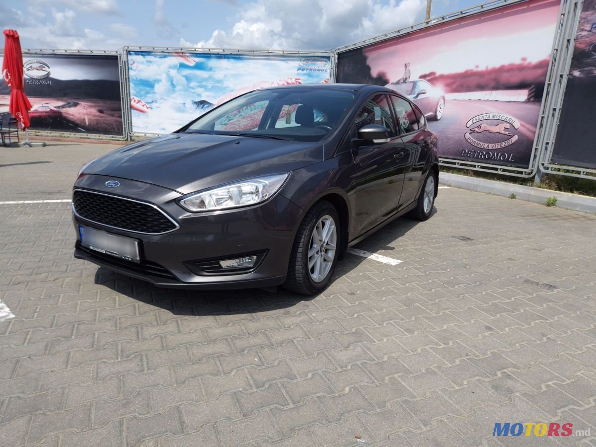 2017' Ford Focus photo #2