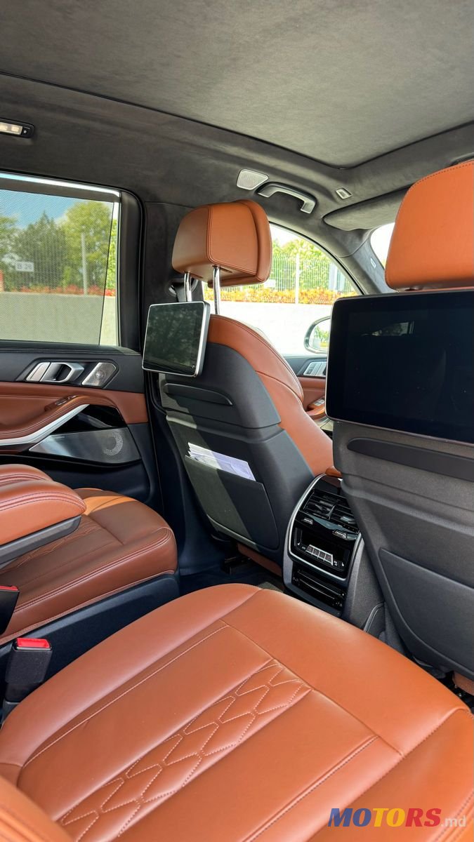 2019' BMW X7 photo #4