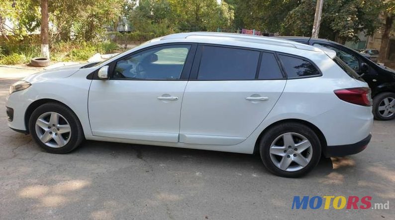 2014' Renault Megane photo #4